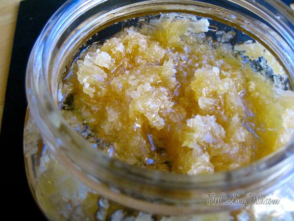 crushed-beeswax-and-wild-honey-001