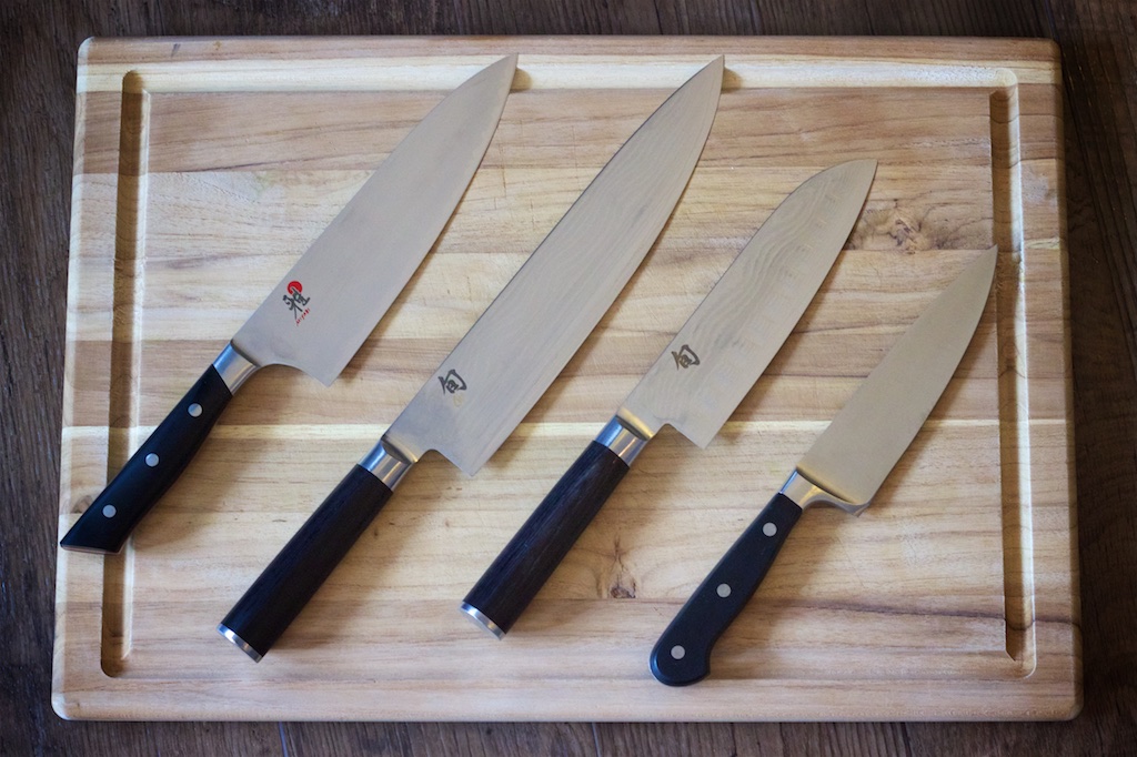 Minimize cuts and accidents and increase your efficiency with these two knife techniques.